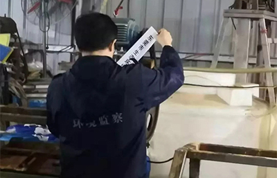 6家非法工廠(chǎng)竟然偷偷干這種事！被連夜一窩端！