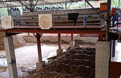 壓濾機(jī)廠家介紹污泥壓濾機(jī)安裝的一些注意事項(xiàng)