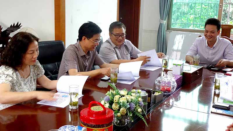 中山大學(xué)材料科學(xué)研究所所長博導(dǎo)陳水挾教授