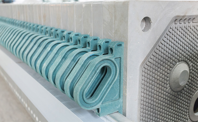 壓濾機廠家教你延長污泥廂式壓濾機設(shè)備壽命的方法